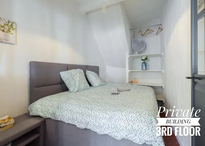 Appartement Private Building, 4 Apts, Unique At Nice- Old Town *