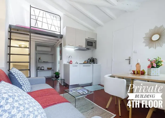 Private Building, 4 Apts, Unique At Nice- Old Town * Nice