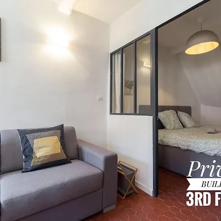 Private Building, 4 Apts, Unique At Nice- Old Town *