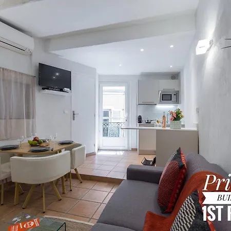 Private Building, 4 Apts, Unique At Nice- Old Town Apartment Nice
