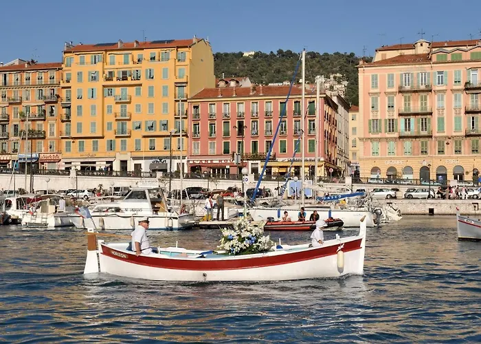 Private Building, 4 Apts, Unique At Nice- Old Town Апартаменты Ницца