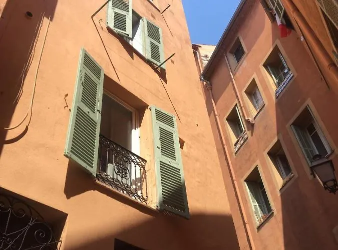Private Building, 4 Apts, Unique At Nice- Old Town Апартаменты Ницца