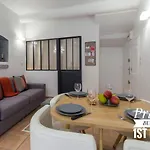 아파트 Private Building, 4 Apts, Unique At Nice- Old Town *