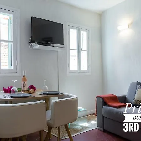 Private Building, 4 Apts, Unique At Nice- Old Town * 니스
