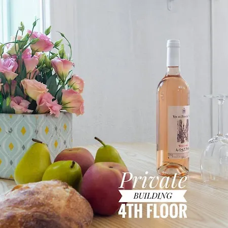 아파트 Private Building, 4 Apts, Unique At Nice- Old Town *