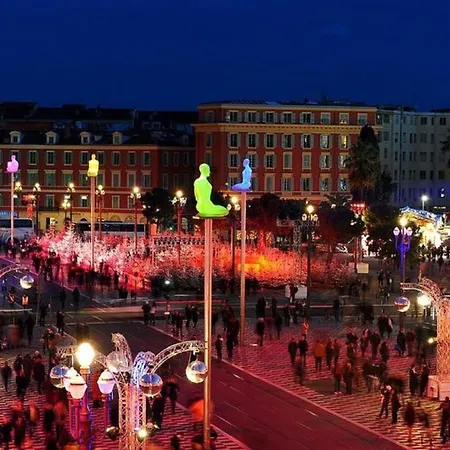 Private Building, 4 Apts, Unique At Nice- Old Town