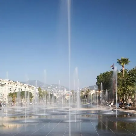 Private Building, 4 Apts, Unique At Nice- Old Town Apartament