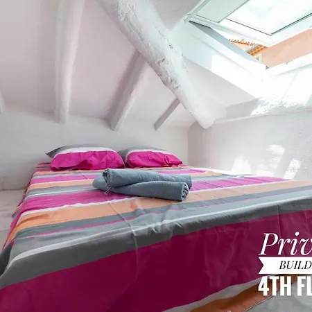 Apartament Private Building, 4 Apts, Unique At Nice- Old Town